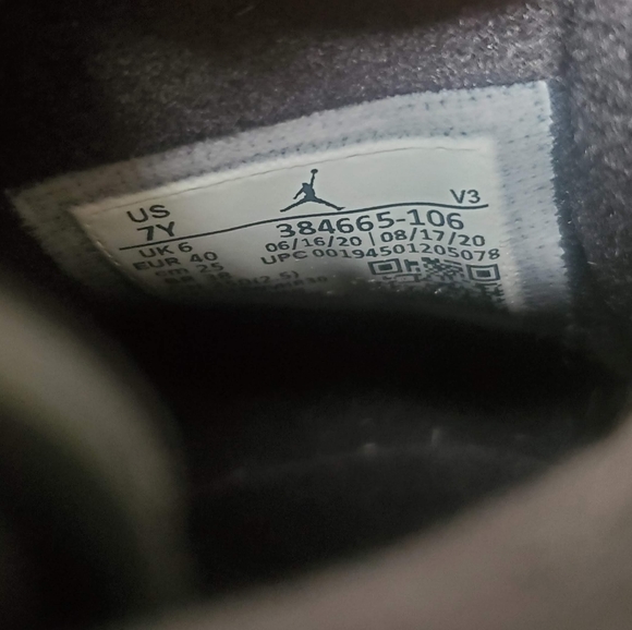 Air Jordan 6 Retro GS 7Y/8.5W - Picture 5 of 6